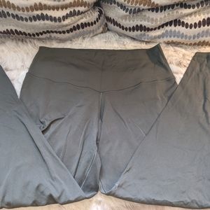 Olive Green XL Offline Aerie super soft leggings